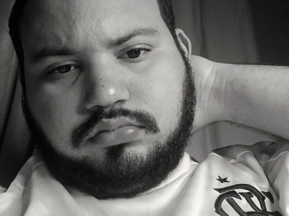 Nunes006's Offline Chat Room