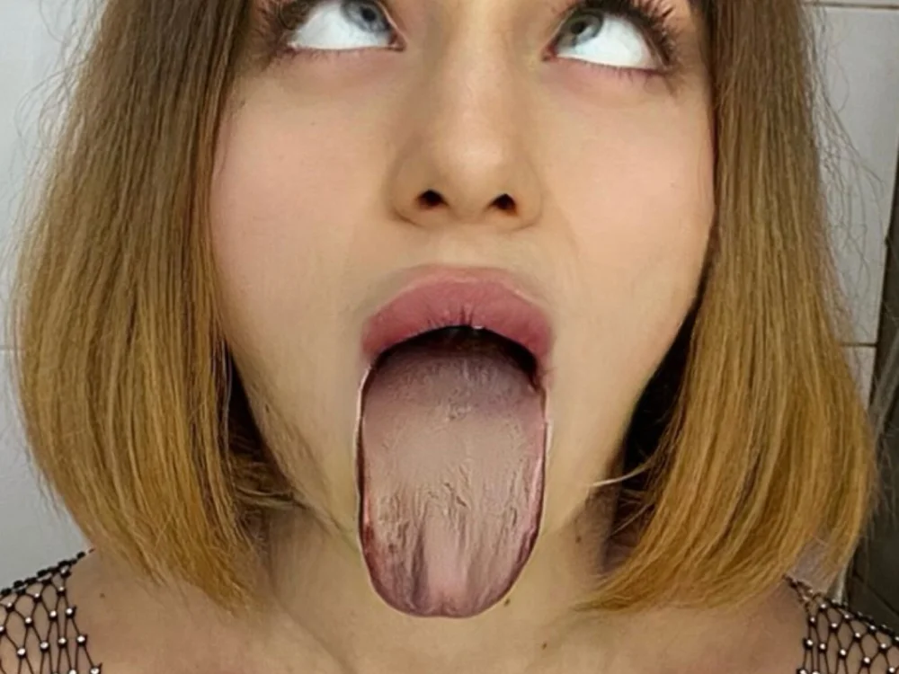 rich_bitch's Offline XXX Chat