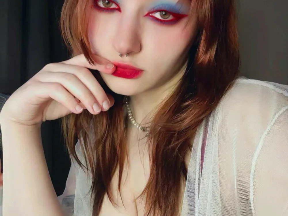 MaddisonLee Chat XXX offline