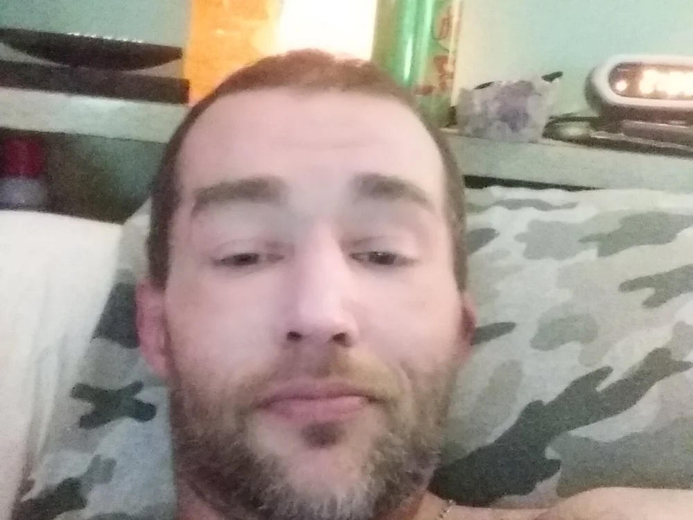 curiouscouple858 offline chatrum