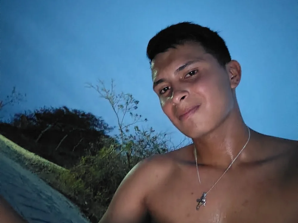 Jajajaue's most recent online preview