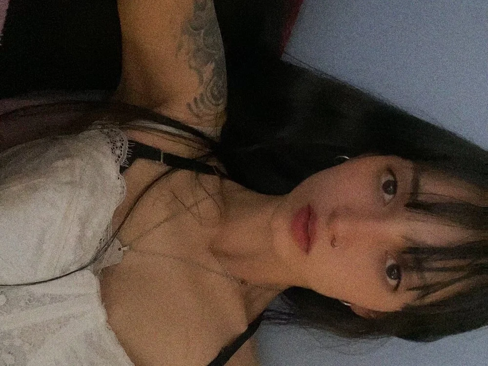 FreyjaAngel's Offline XXX Chat