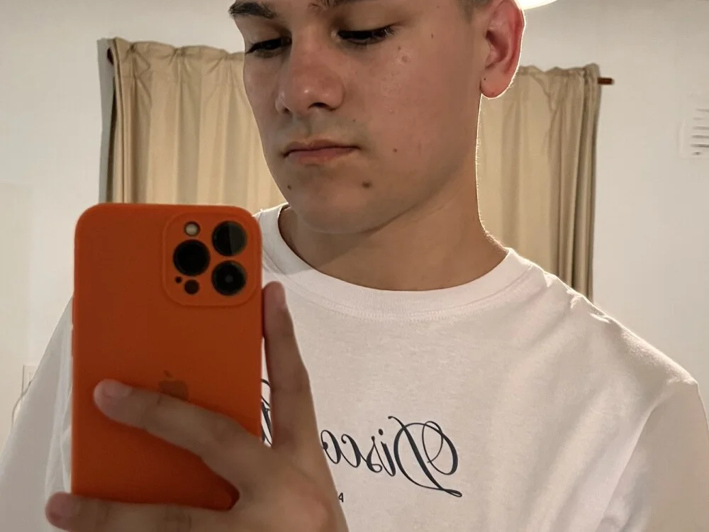 RuinedQuark: офлайн-секс-чат