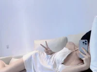 Krismil3 webcam thumbnail