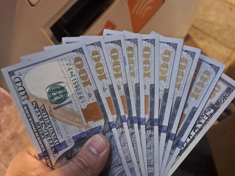 lucasardyn Adlı Modelin Çevrimdışı XXX Sohbeti