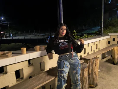 Samantha-Diaz - Girl 