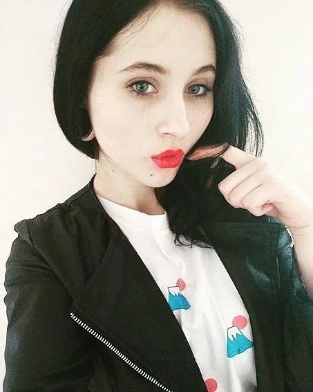 Veronica_Toy's Offline XXX Chat