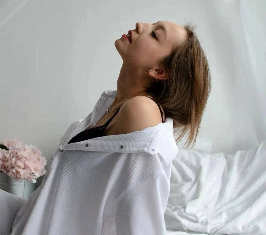 Eliza_Perucves Offline XXX-Chat