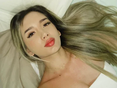 Julieta-Ospina - Girl 