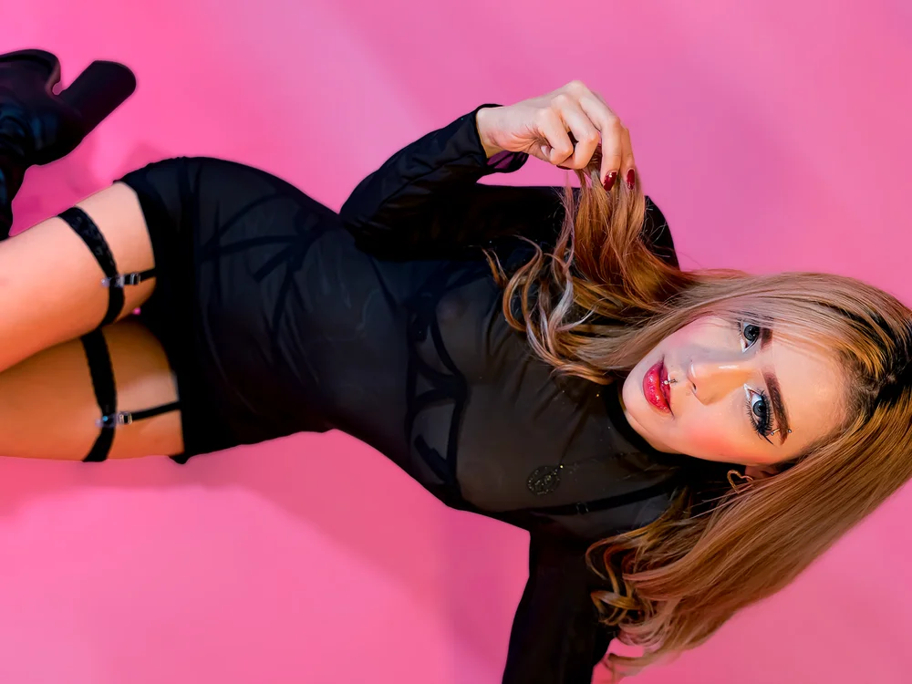 Barbie_Diorr offline chatrum