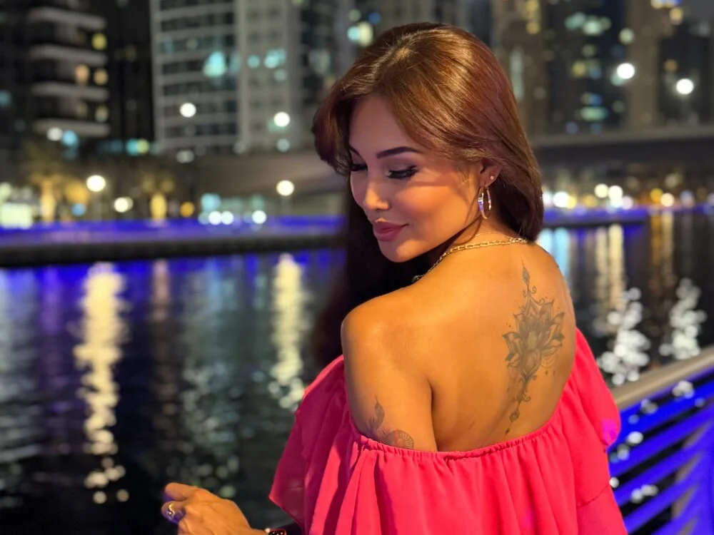 Miledy_di Offline XXX-Chat