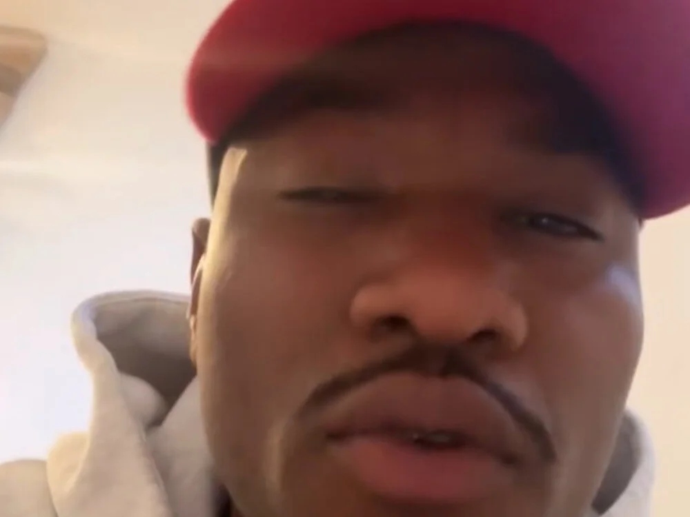 ForkedAlgorithm2 Adlı Modelin Çevrimdışı XXX Sohbeti