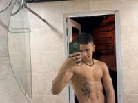 ronal_18_sexy webcam