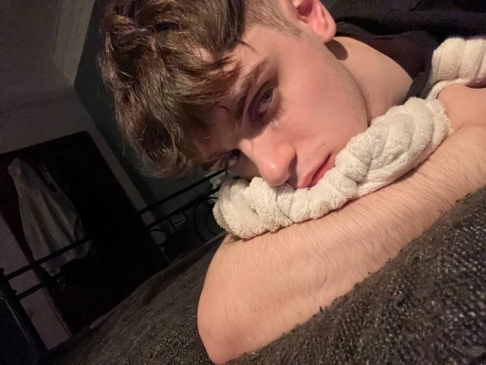 Er1c_Reeves – Offline XXX chat