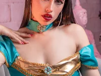 melody_clum_v's Offline Chat Room