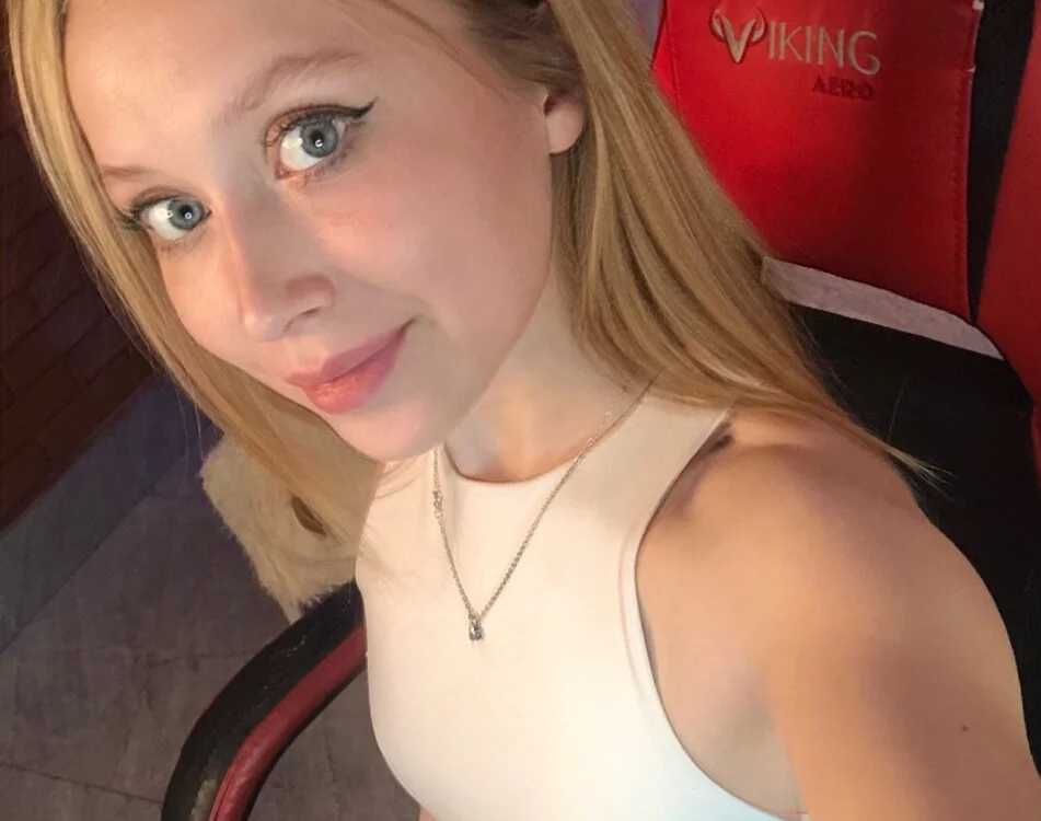 VirginiaBridges' Offline Chat Room