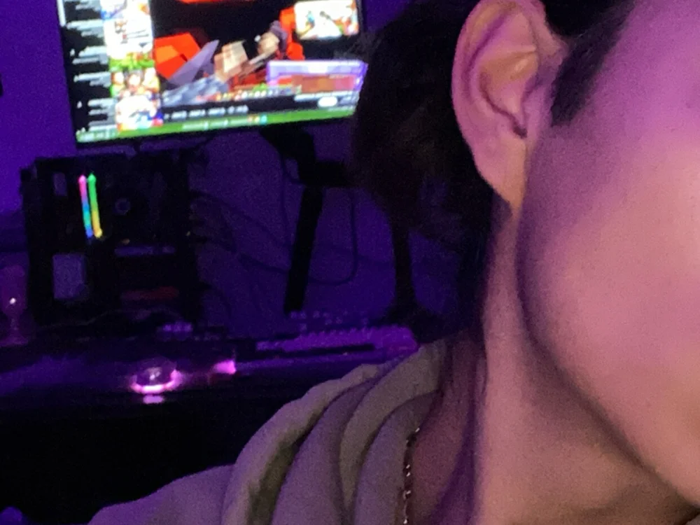 otaku_vergon's Offline Chat Room