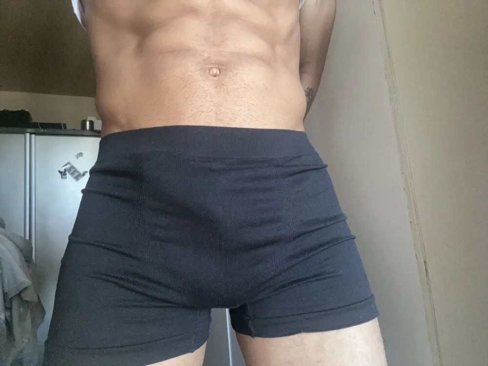 KingShiesty2 離線 XXX 聊天