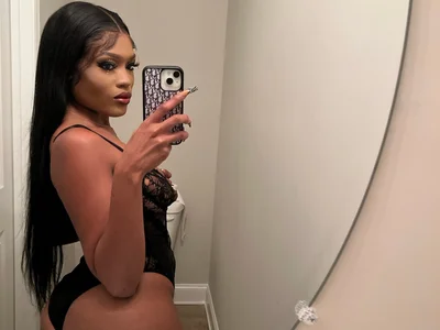 PrincessDreamm - american young