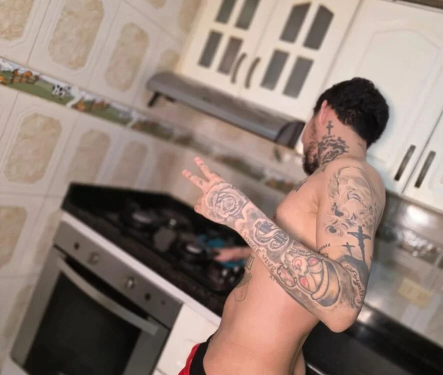 دردشة king_of_desire الجنسية المباشرة