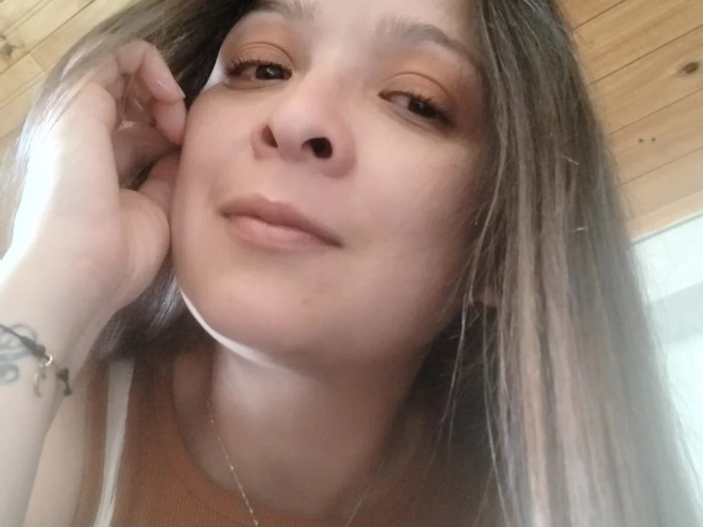 beautymilf_ offline chatrum