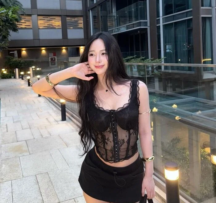 Junnybae22 Obrolan XXX Offline