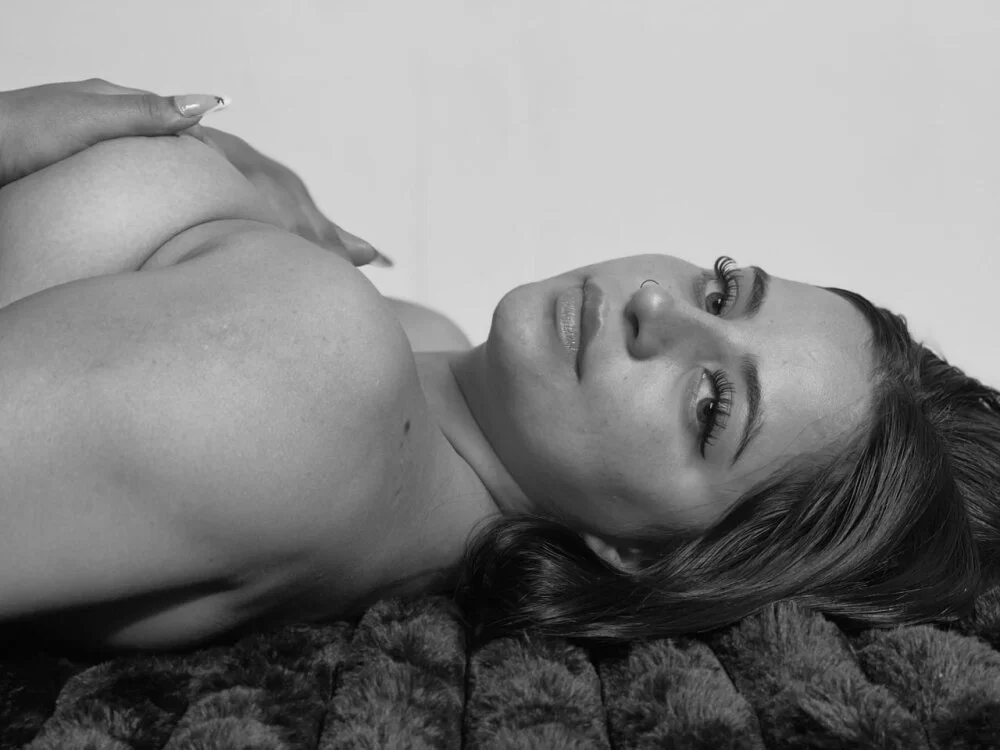 ValerySwett__ Offline XXX Chat