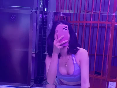 May-Squirt: офлайн-секс-чат