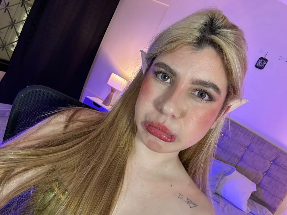 Aritoo's Offline Chat Room
