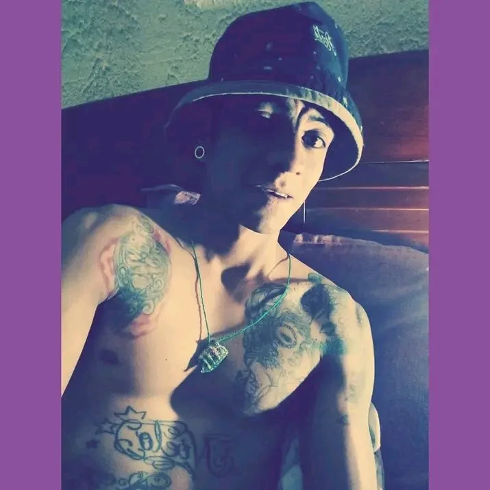 Sembang XXX Luar Talian tureygiovani