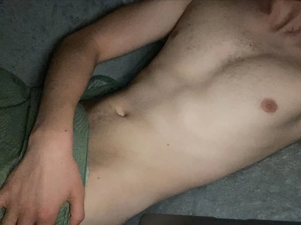 hardrobi1 Offline XXX-Chat