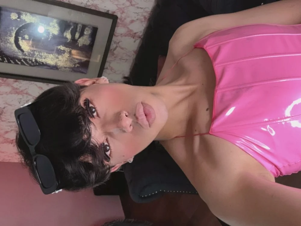 Sofiaperalta_ offline chatrum