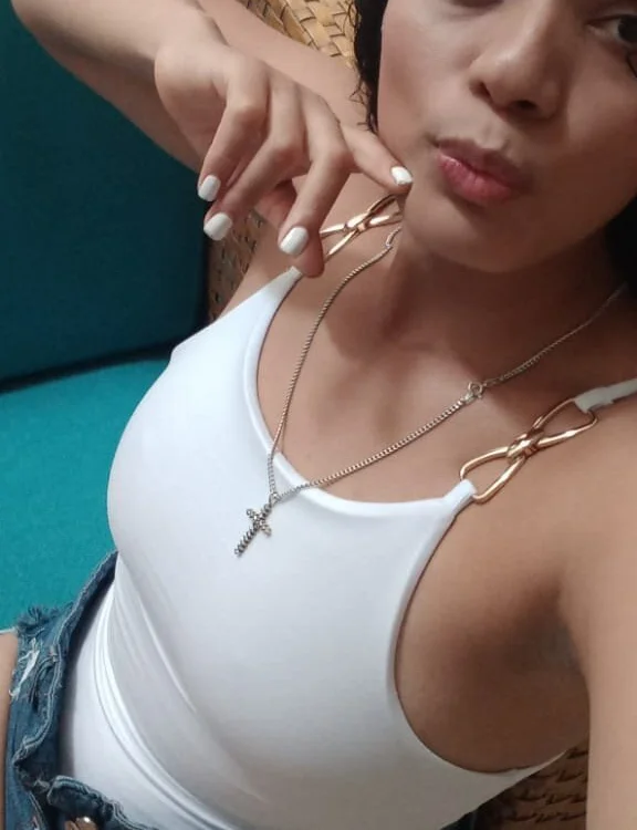 ห้องแชทออฟไลน์ของ Alexa_gutierrez