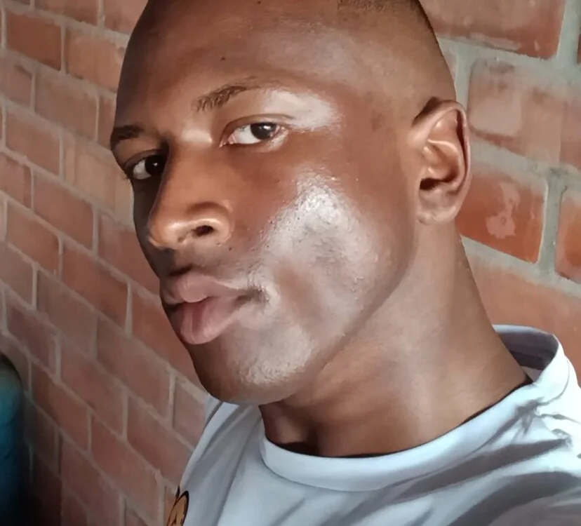 jorge_bronze Offline XXX Chat