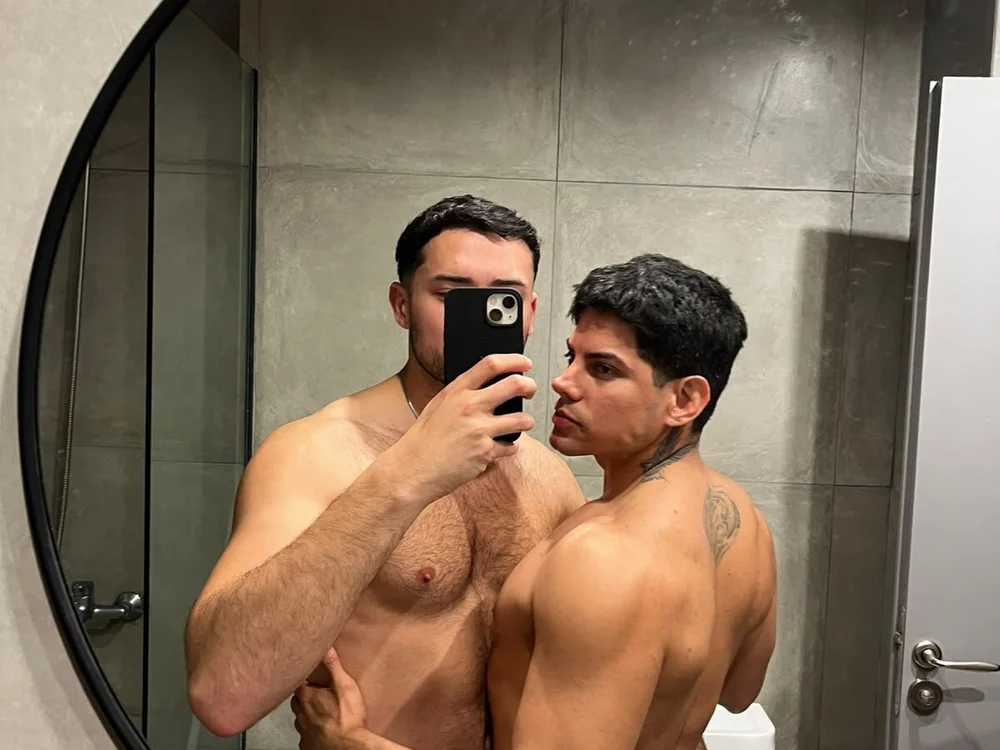 MartinyBruno offline XXX-chat