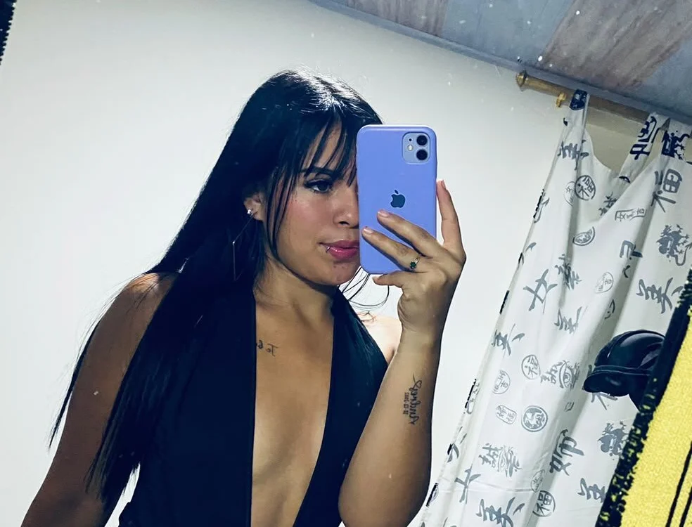 Czat XXX offline – Ayla_Queen