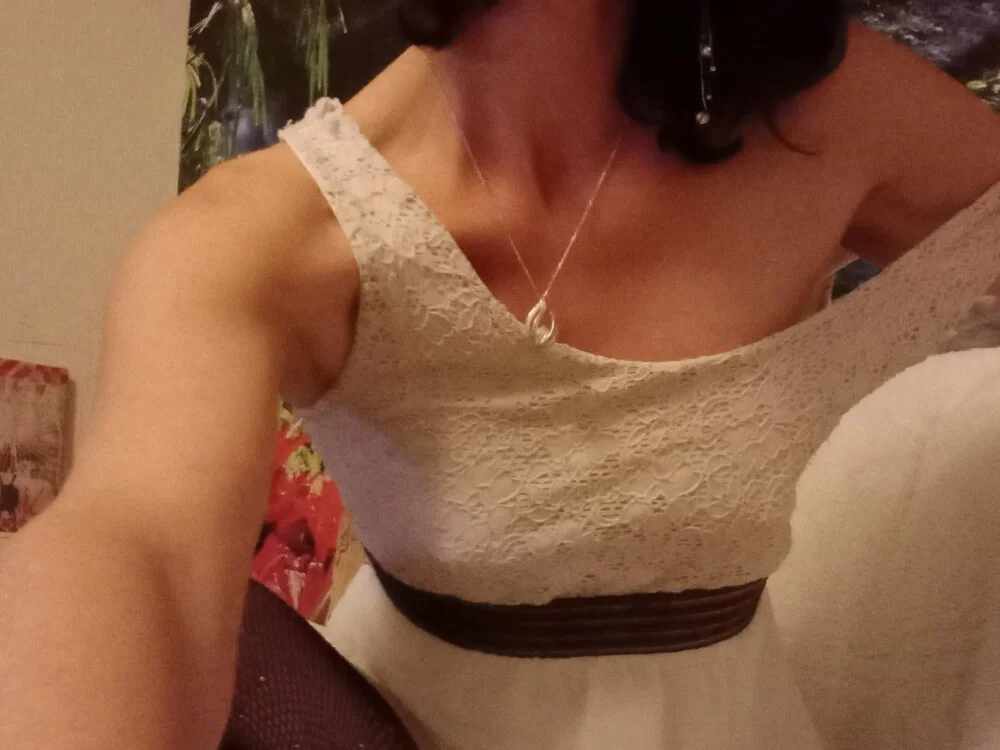 marilynecoquine Offline XXX Chat