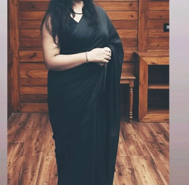 Sweet-Saloni's Offline XXX Chat