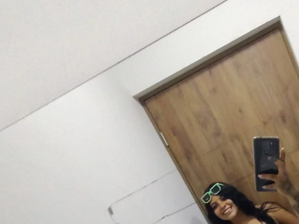 ห้องแชทออฟไลน์ของ Shanel_Lopez