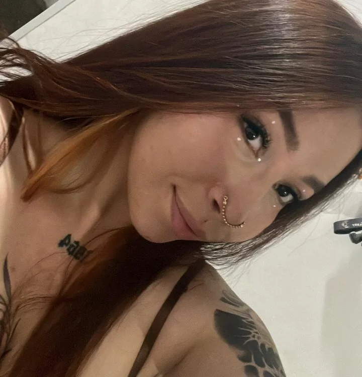 Offline chatovací místnost Veronica_Mdls