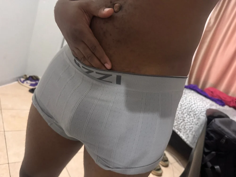 prettyboy27x Chat XXX offline