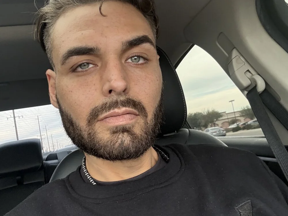 dontae_omega অফলাইন XXX চ্যাট