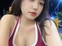 Xinerj's webcam live show