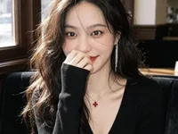 Xiaoxiao_999's Offline XXX Chat
