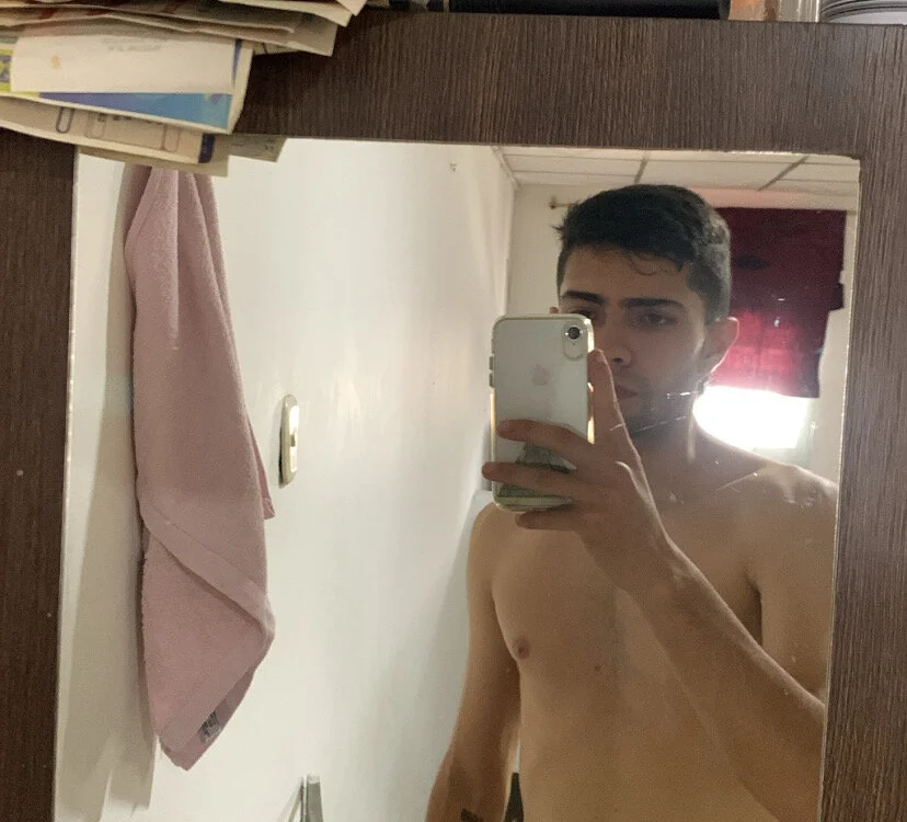 Jestebandiaz07 Obrolan XXX Offline