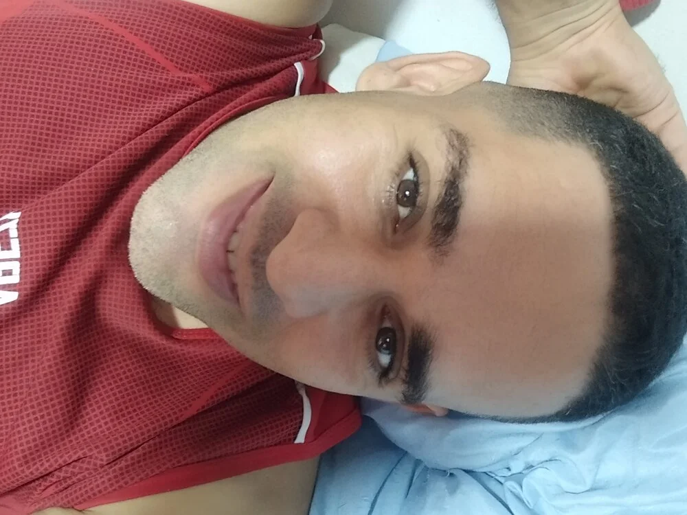 แชท XXX ออฟไลน์ของ CRISTHIAN_GREY01