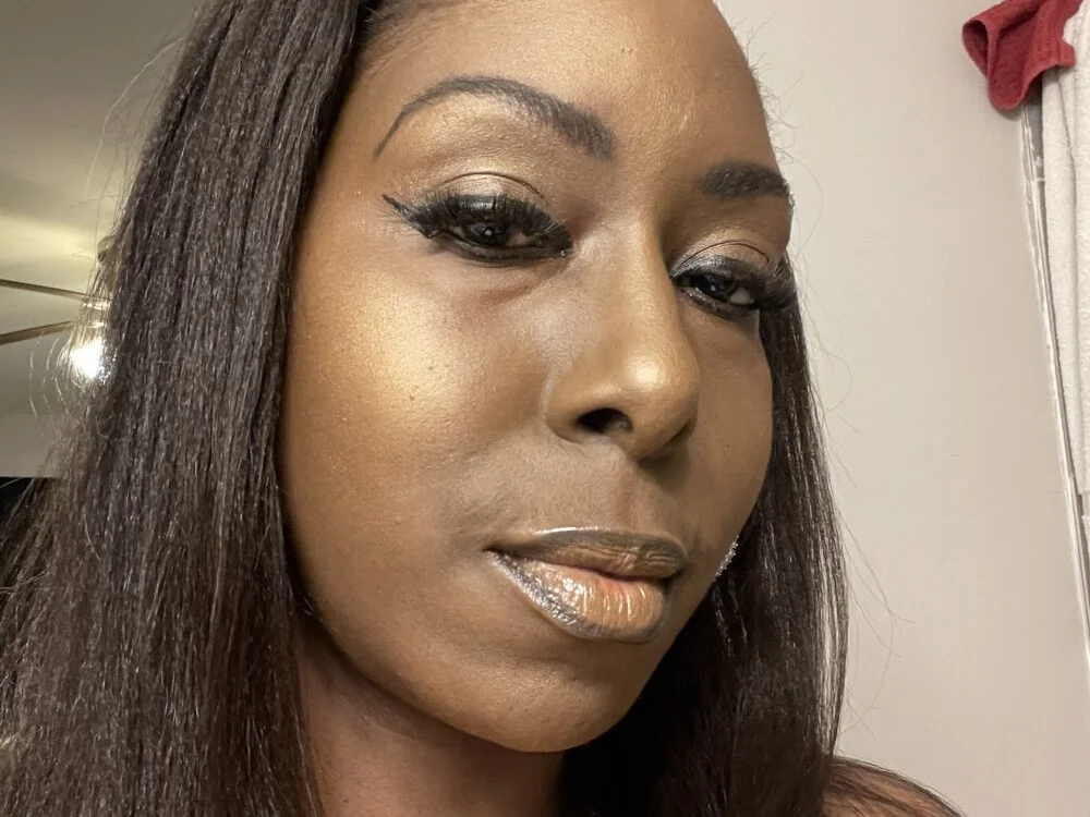 GiselleDaMainEvent offline XXX-chat