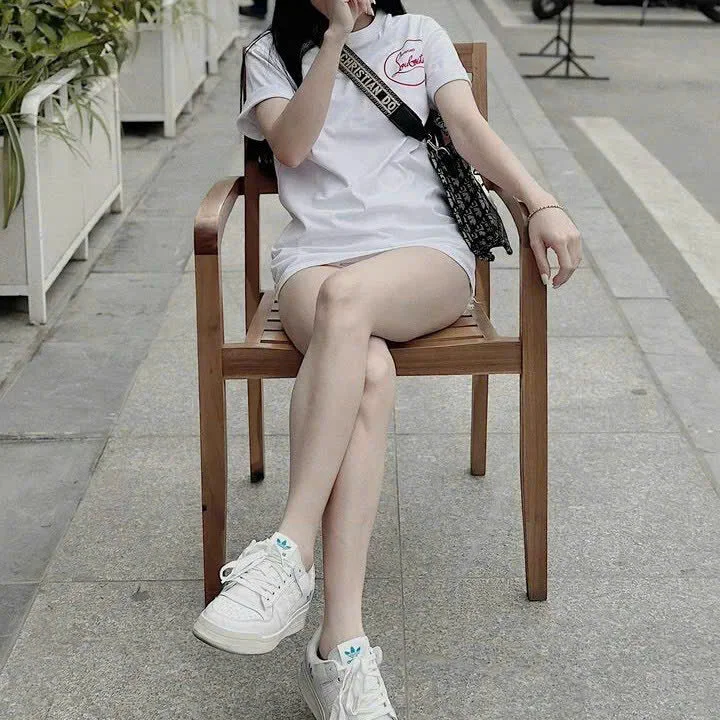 Wet_kittchen 离线XXX聊天