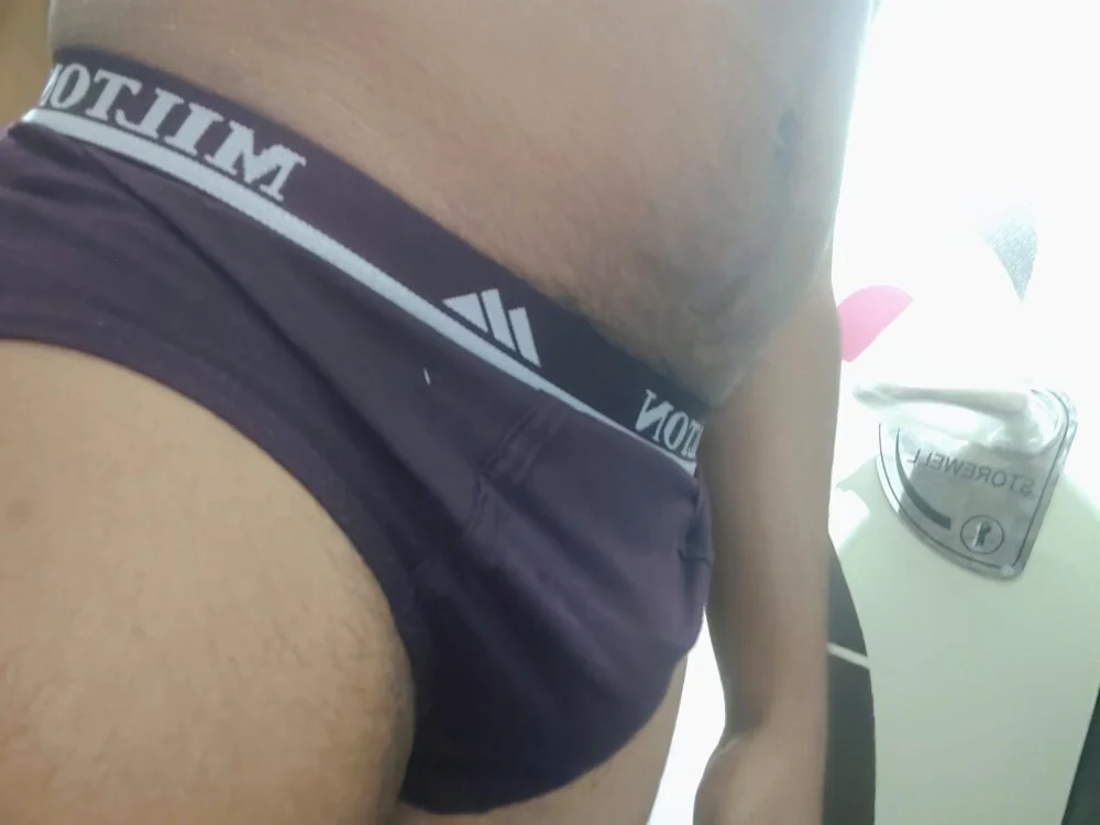 Im_u_r_slave offline XXX-chatje