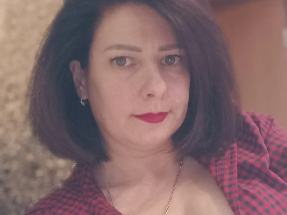 دردشة SophieNightAh الجنسية دون اتصال